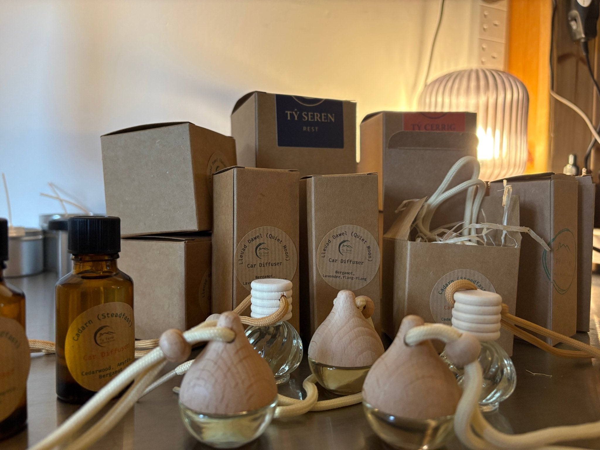 REST Lleuad Dawel (Quiet Moon) Car Diffuser and 30ml refill bottle - Tŷ-Total